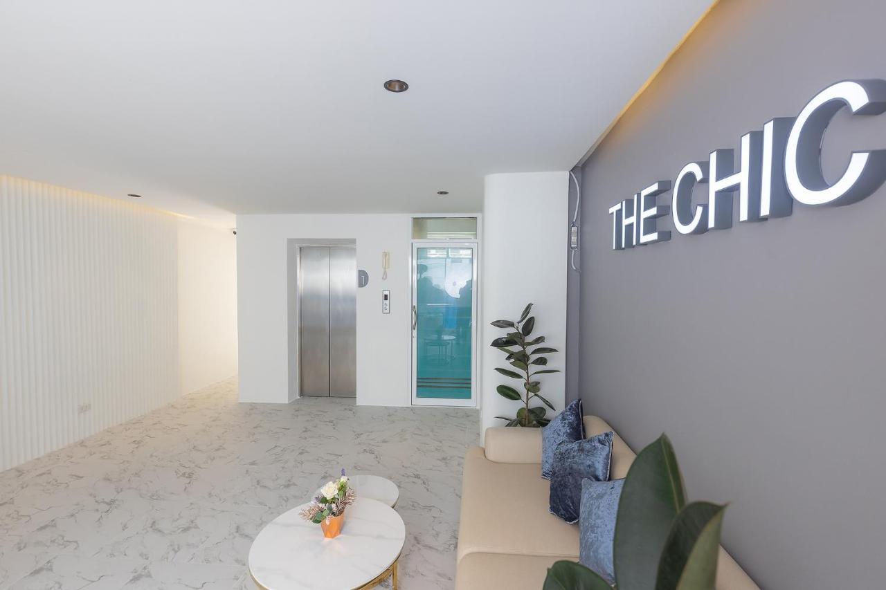 The Chic Patong Hotel Bagian luar foto