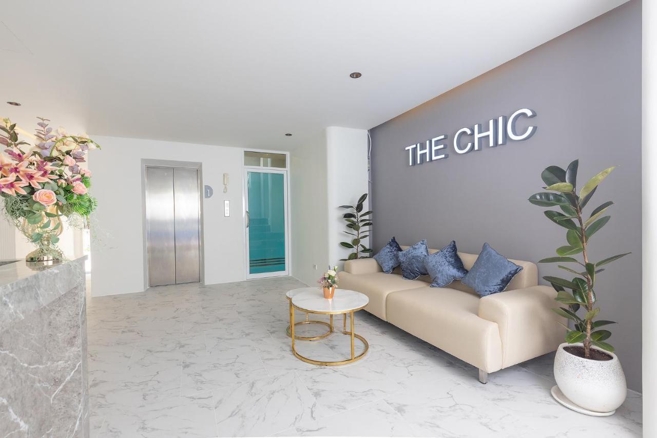 The Chic Patong Hotel Bagian luar foto